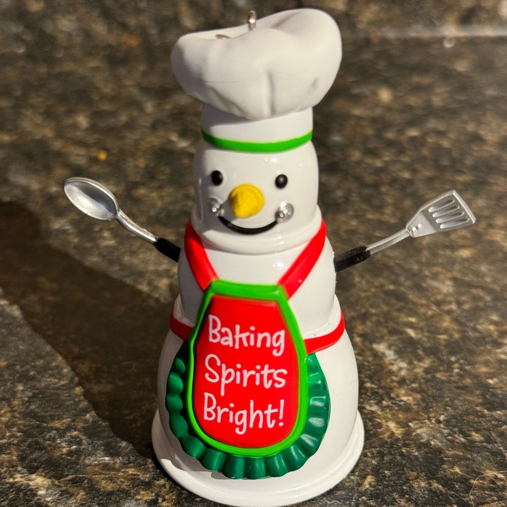 2020 Hallmark Keepsake Baking Spirits Bright Ornament.
